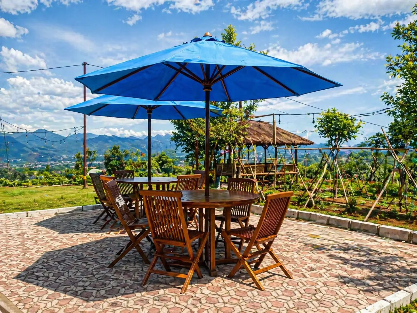 View Pegunungan Indah di Granada Skypark Cipanas Puncak